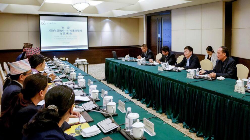 201911141740105640 ¼¯ÍŸ¨µ¼»á¼ûÄá²´¶û×Üͳ¸®½áºÏÃØÊéÒ»ÐÐ