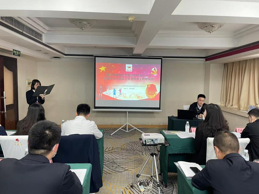 �ഺ��������һ���� һbevictorΰ�¼��š��������̡���ѵ�࿪��