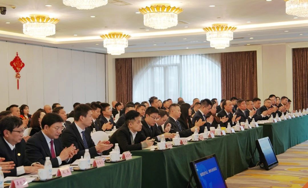 d788e4f7-6e1f-48c2-b711-5dbe25f514c8 d788e4f7-6e1f-48c2-b711-5dbe25f514c8