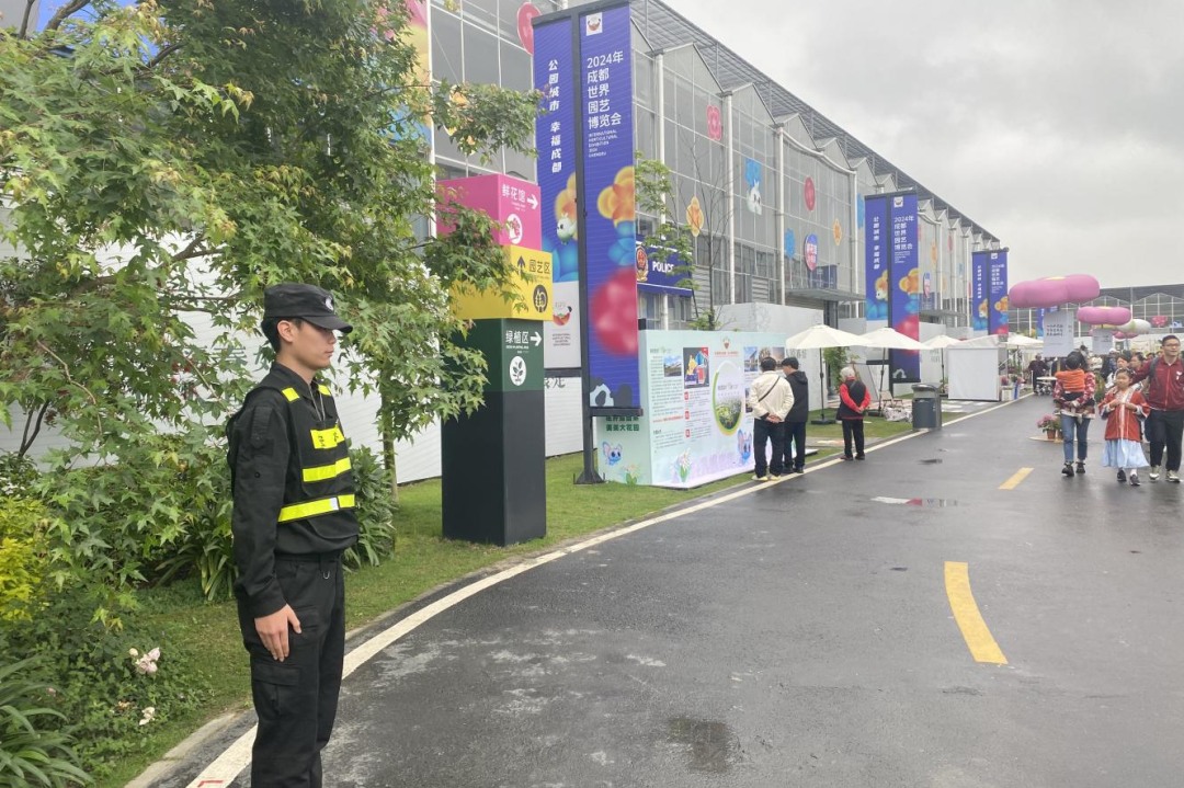 f46e2d51-28b1-4b38-8ea0-9c8da5da442c f46e2d51-28b1-4b38-8ea0-9c8da5da442c